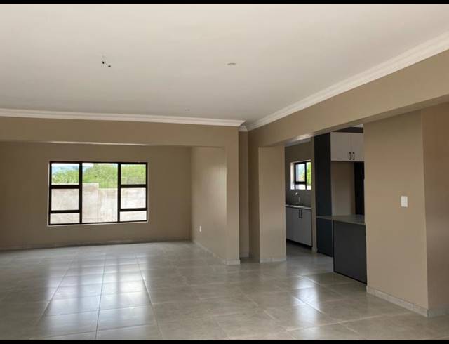 3 BEDROOM PROPERTY TO RENT IN CHROOM PARK